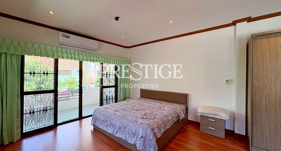 For rent 4 ベッドルーム house in Bang Lamung, Chonburi