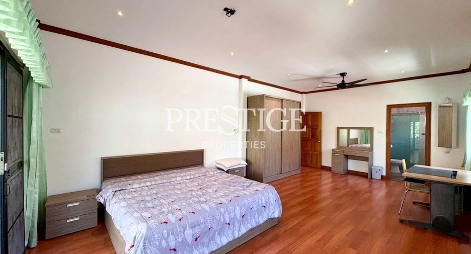 For rent 4 ベッドルーム house in Bang Lamung, Chonburi