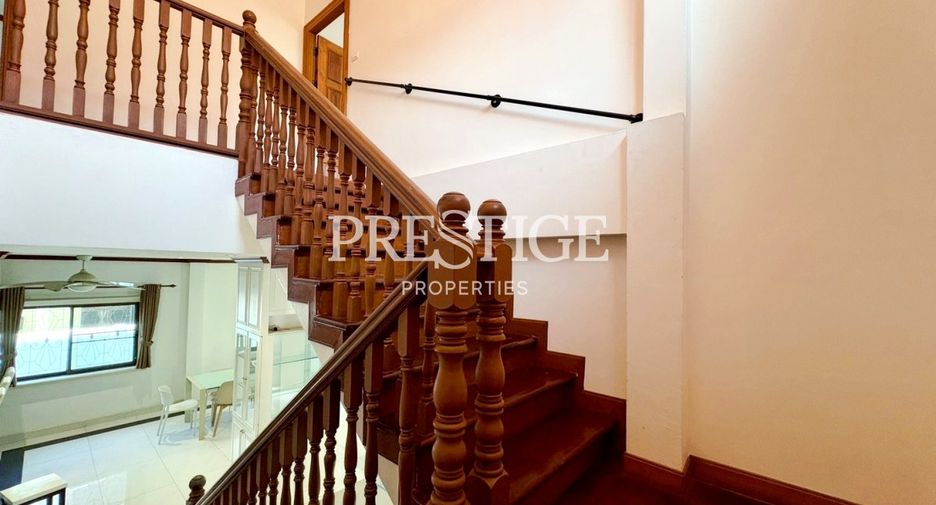 For rent 4 ベッドルーム house in Bang Lamung, Chonburi
