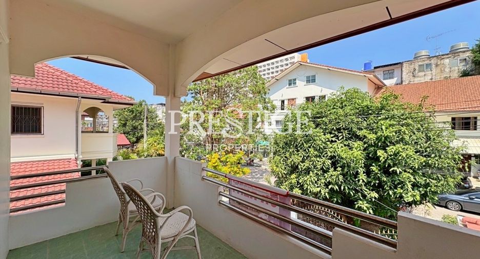 For rent 4 ベッドルーム house in Bang Lamung, Chonburi