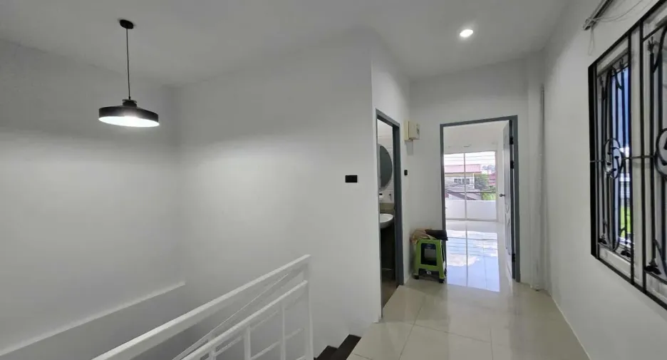For sale 2 bedrooms townhouse in Mueang Chiang Mai, Chiang Mai