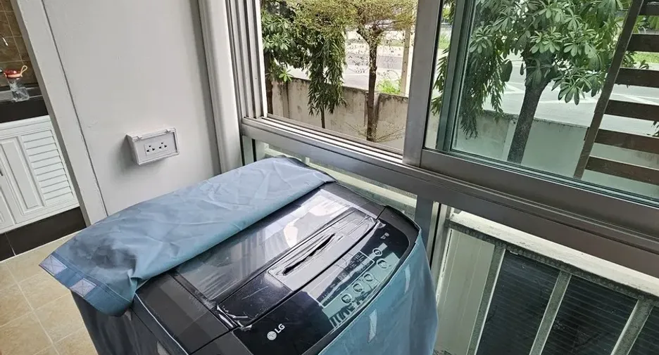 For rent studio condo in Bang Na, Bangkok