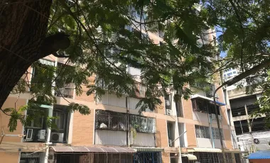 For rent 2 bedrooms apartment in Phaya Thai, Bangkok