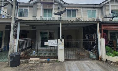 For rent 3 bedrooms townhouse in Bang Phli, Samut Prakan