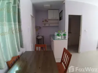 Casa adosada en alquiler de 2 habitaciones en Bang Sao Thong, Samut Prakan