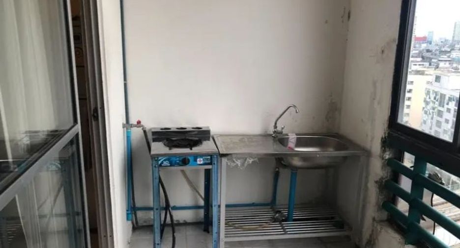 Wohnung zum Kauf mit 1 Zimmer in Bang Phlat, Bangkok