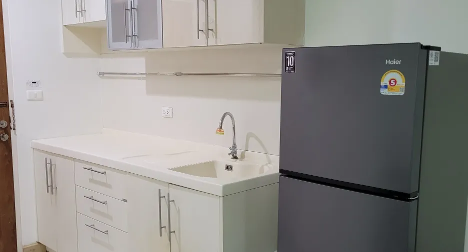 Condo en alquiler de estudio en Khlong San, Bangkok