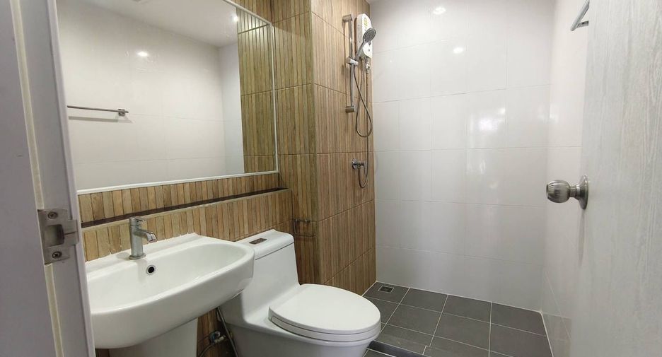 For rent 1 bed condo in Phra Khanong, Bangkok