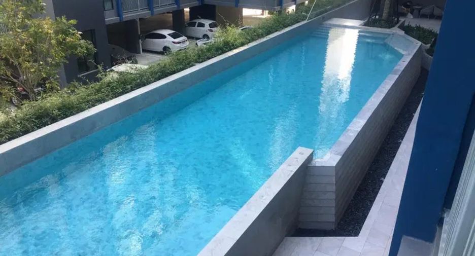 For rent 1 bed condo in Phra Khanong, Bangkok