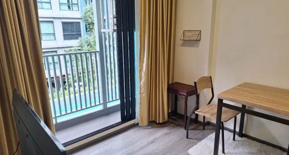 For rent 1 bed condo in Phra Khanong, Bangkok