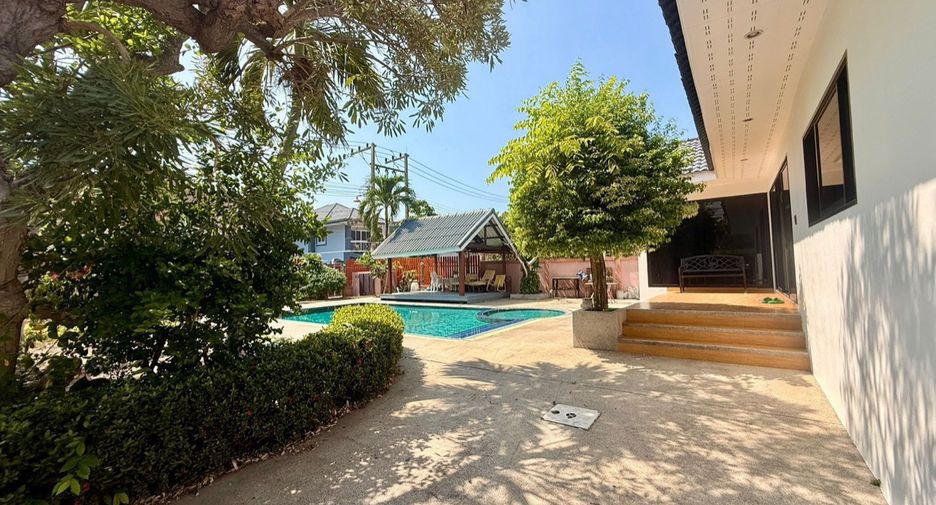 Haus zur Miete und zum Kauf mit 5 Zimmer in Bang Lamung, Chonburi