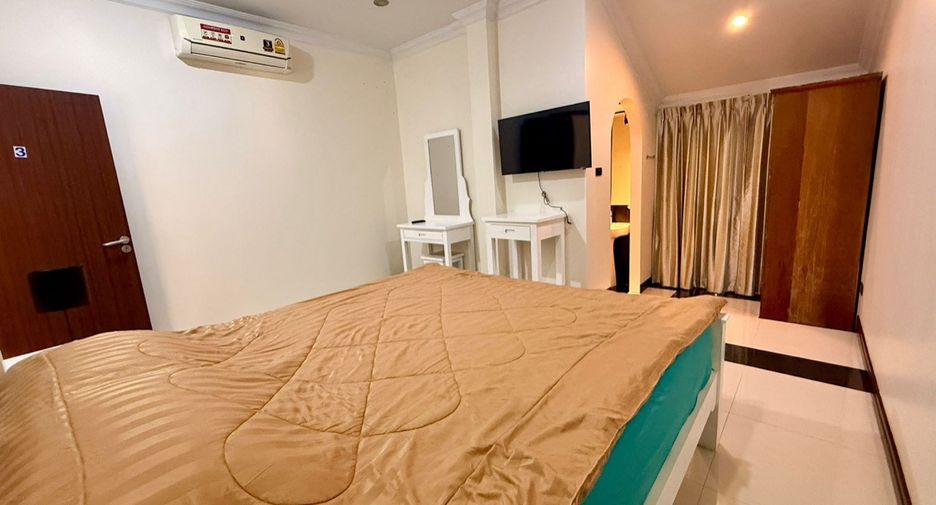 Haus zur Miete und zum Kauf mit 5 Zimmer in Bang Lamung, Chonburi