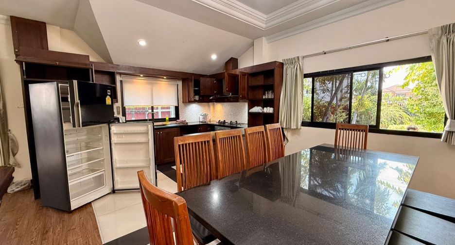 Haus zur Miete und zum Kauf mit 5 Zimmer in Bang Lamung, Chonburi