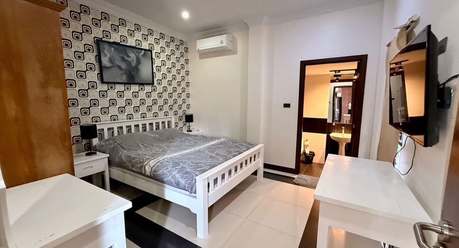Haus zur Miete und zum Kauf mit 5 Zimmer in Bang Lamung, Chonburi