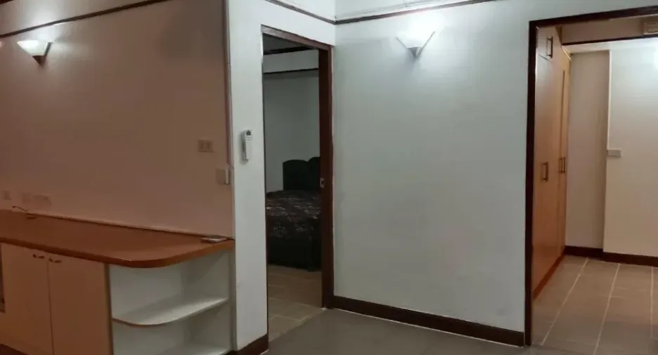 For sale 2 bedrooms condo in Phra Khanong, Bangkok