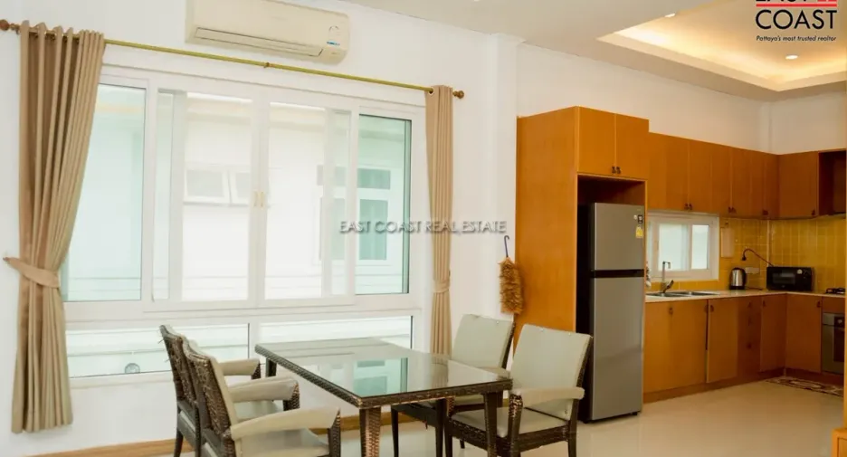 For rent and for sale 6 bedrooms house in Bang Lamung, Chonburi
