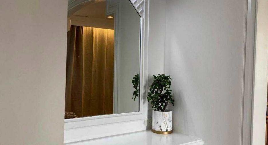 For rent 4 ベッドルーム condo in Watthana, Bangkok
