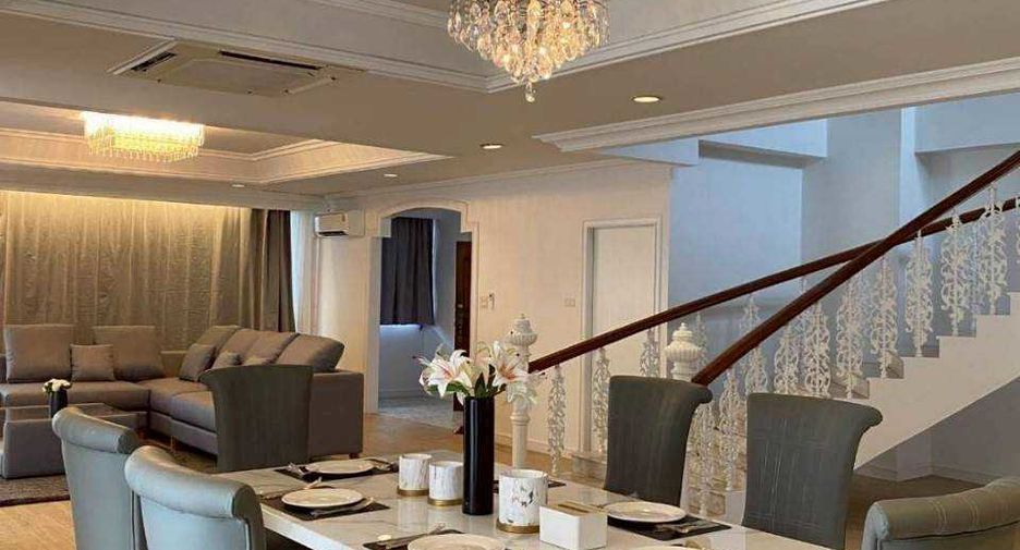 For rent 4 ベッドルーム condo in Watthana, Bangkok