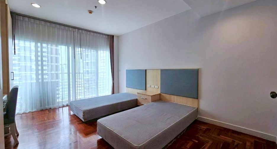 Wohnung zur Miete mit 4 Zimmer in Khlong Toei, Bangkok