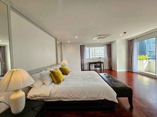 出租 4 卧室 公寓 在 Khlong Toei, 曼谷