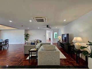 出租 4 卧室 公寓 在 Khlong Toei, 曼谷