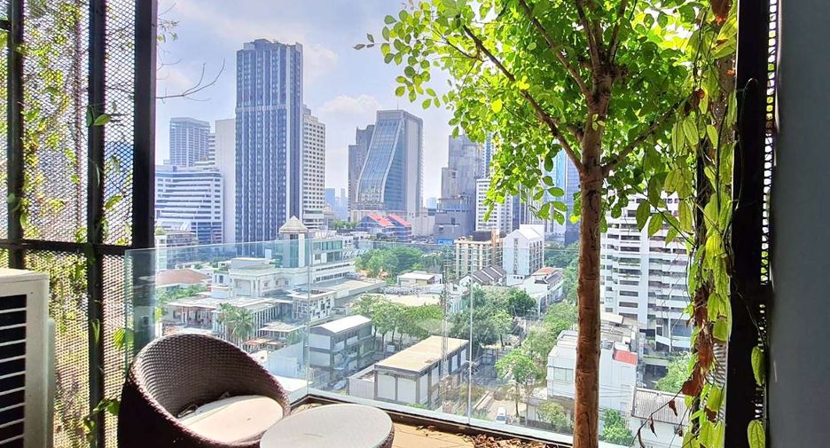 For rent and for sale 1 bed condo in Watthana, Bangkok