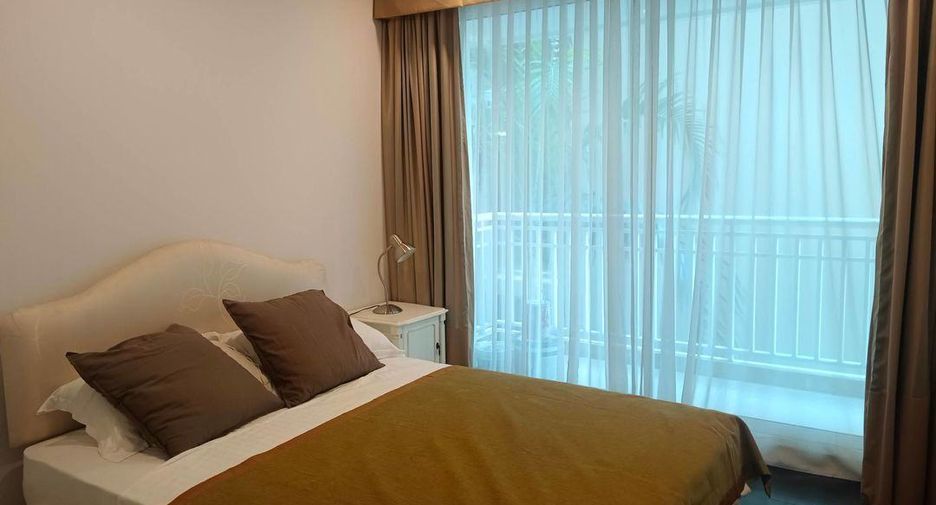 For rent 3 bedrooms condo in Pathum Wan, Bangkok
