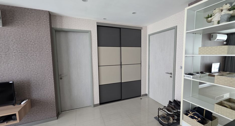 For sale and for rent 2 bedrooms condo in Bang Lamung, Chonburi