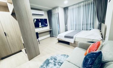 À louer studio condo à Khlong Luang, Pathum Thani