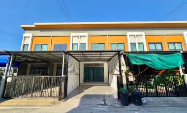 À vendre 2 chambres maison de ville à Mueang Nakhon Ratchasima, Nakhon Ratchasima
