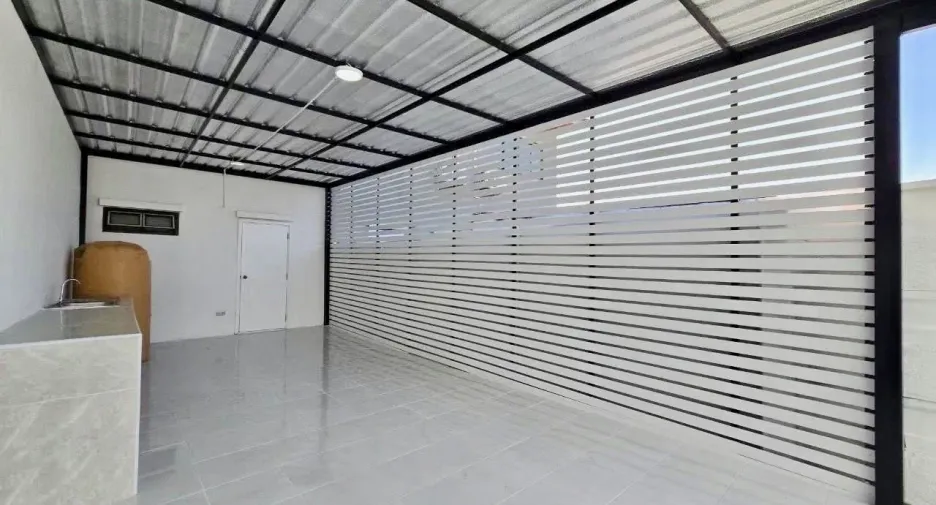 À vendre 2 chambres maison de ville à Mueang Nakhon Ratchasima, Nakhon Ratchasima