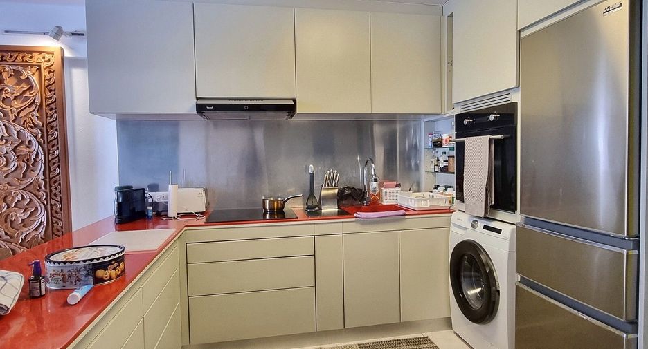 For sale 2 bedrooms condo 