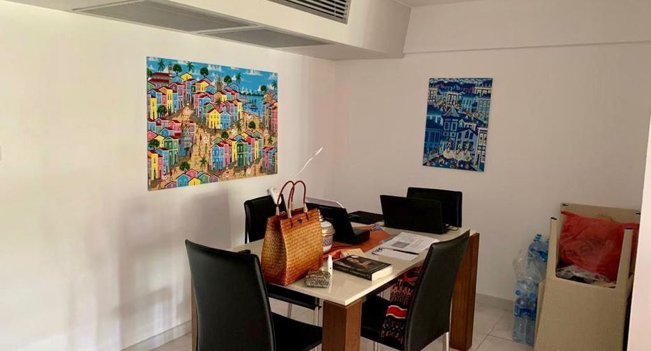For sale 2 bedrooms condo 