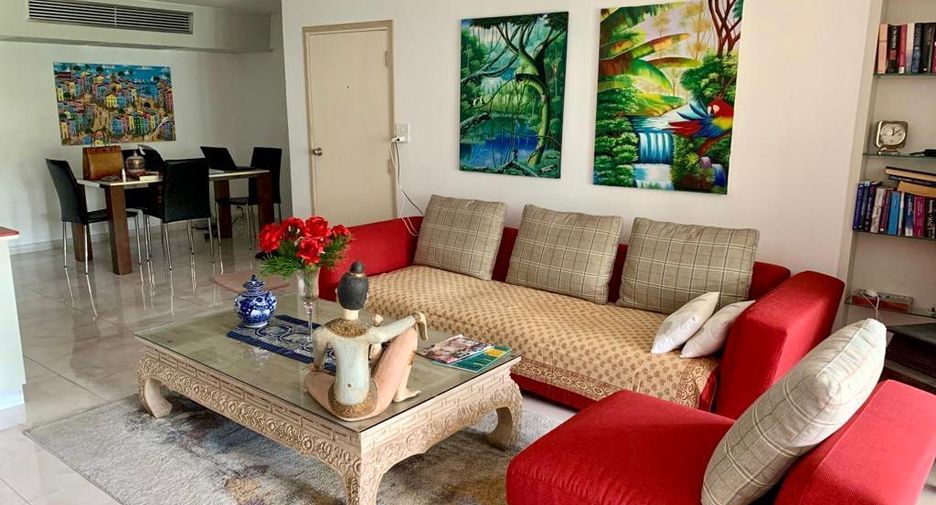 For sale 2 bedrooms condo 