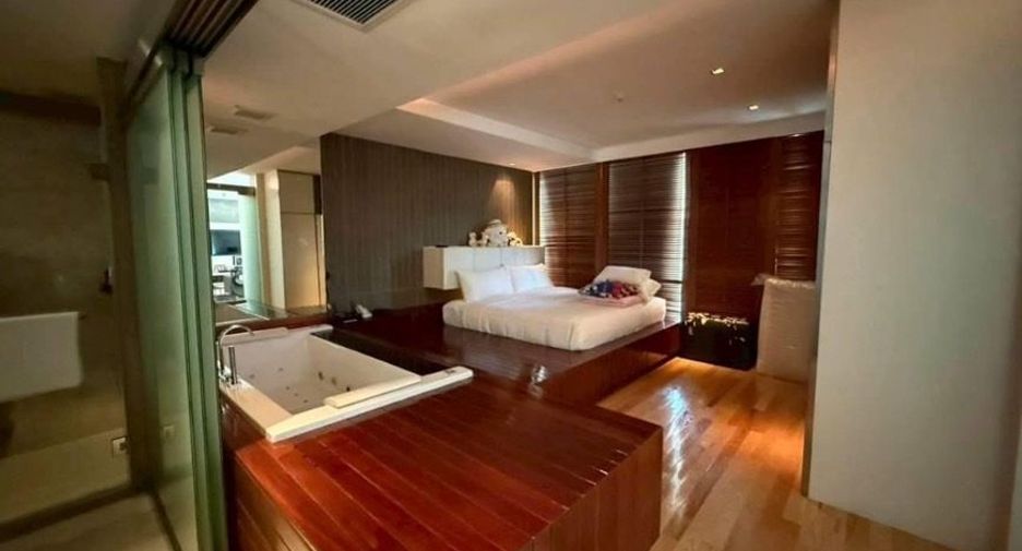 À louer 1 chambre condo à Khlong Toei, Bangkok