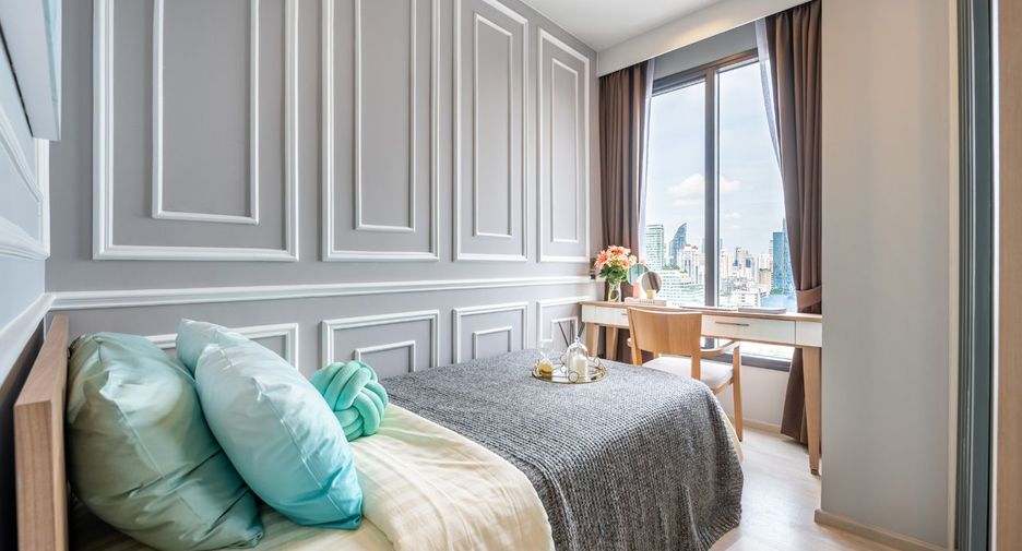 For rent 2 bedrooms condo in Watthana, Bangkok