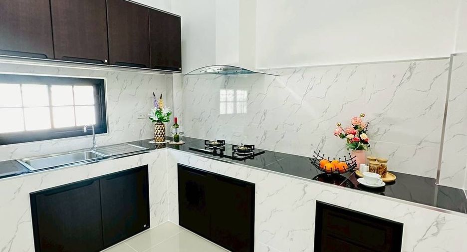 For sale 3 bedrooms house in Bang Lamung, Chonburi