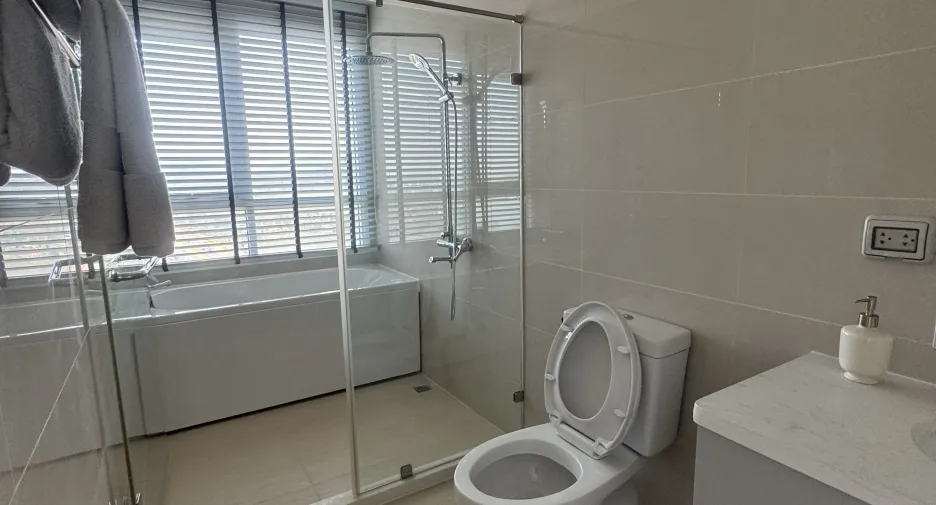 For sale 2 bedrooms condo in Si Racha, Chonburi