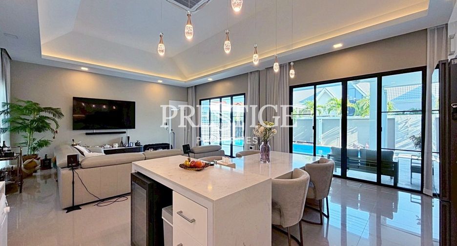 Haus zum Kauf mit 4 Zimmer in Bang Lamung, Chonburi
