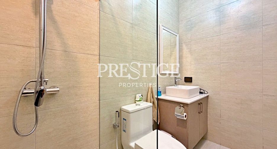 Haus zum Kauf mit 4 Zimmer in Bang Lamung, Chonburi