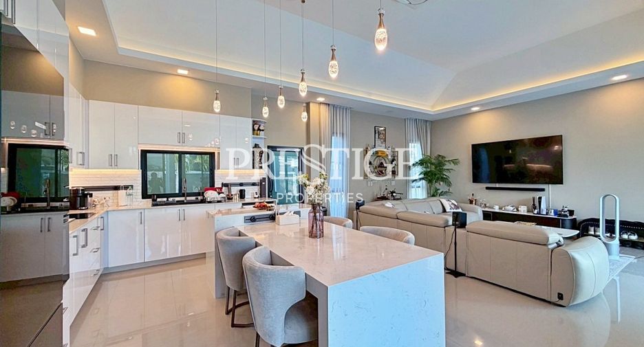 Haus zum Kauf mit 4 Zimmer in Bang Lamung, Chonburi