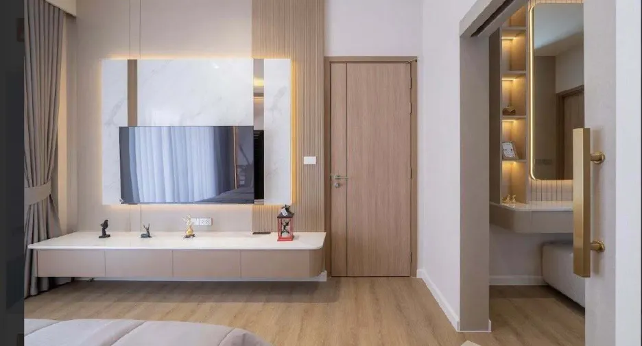 For rent 4 bedrooms villa in Bang Lamung, Chonburi