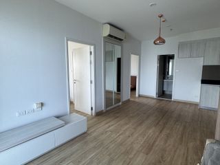Condo en venta de 2 habitaciones en Si Racha, Chonburi