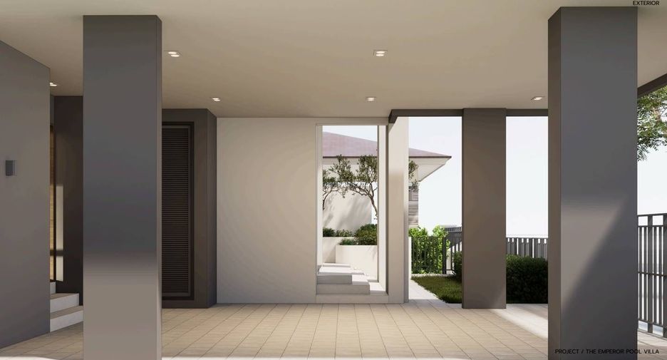 For sale 4 bedrooms house in Mueang Chiang Mai, Chiang Mai