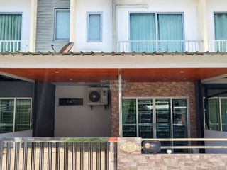 Продажа 3 спальни таунхаус в Дон Муеанг, Бангкок