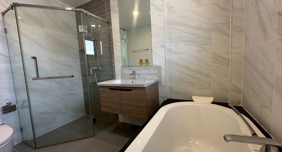 For sale 4 bedrooms house in Sai Mai, Bangkok