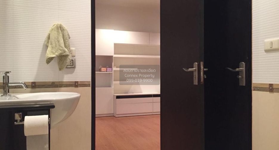 For sale 2 bedrooms condo in Pathum Wan, Bangkok