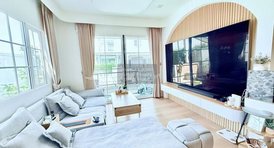 Casa en venta de 4 habitaciones en Thanyaburi, Pathum Thani