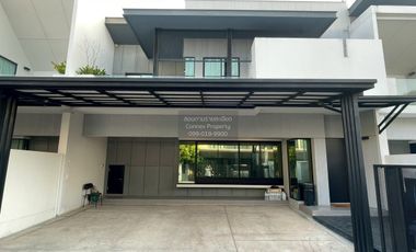 For sale 3 bedrooms townhouse in Bang Phli, Samut Prakan