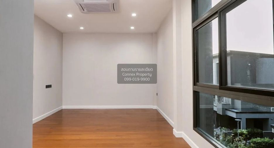 出售 3 卧室 独立屋 在 Phra Khanong, 曼谷